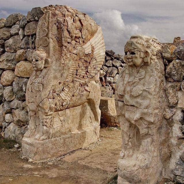 Sphinx gate hattusa ancienne capitale de l empire hittite dans l actuelle turkiye 17e 13e siecle avant jc 