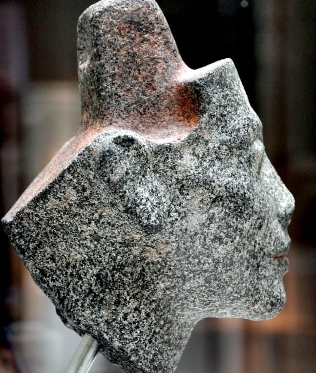 Ritratto di nefertiti da giovane granodiorite agyptisches museum berlino